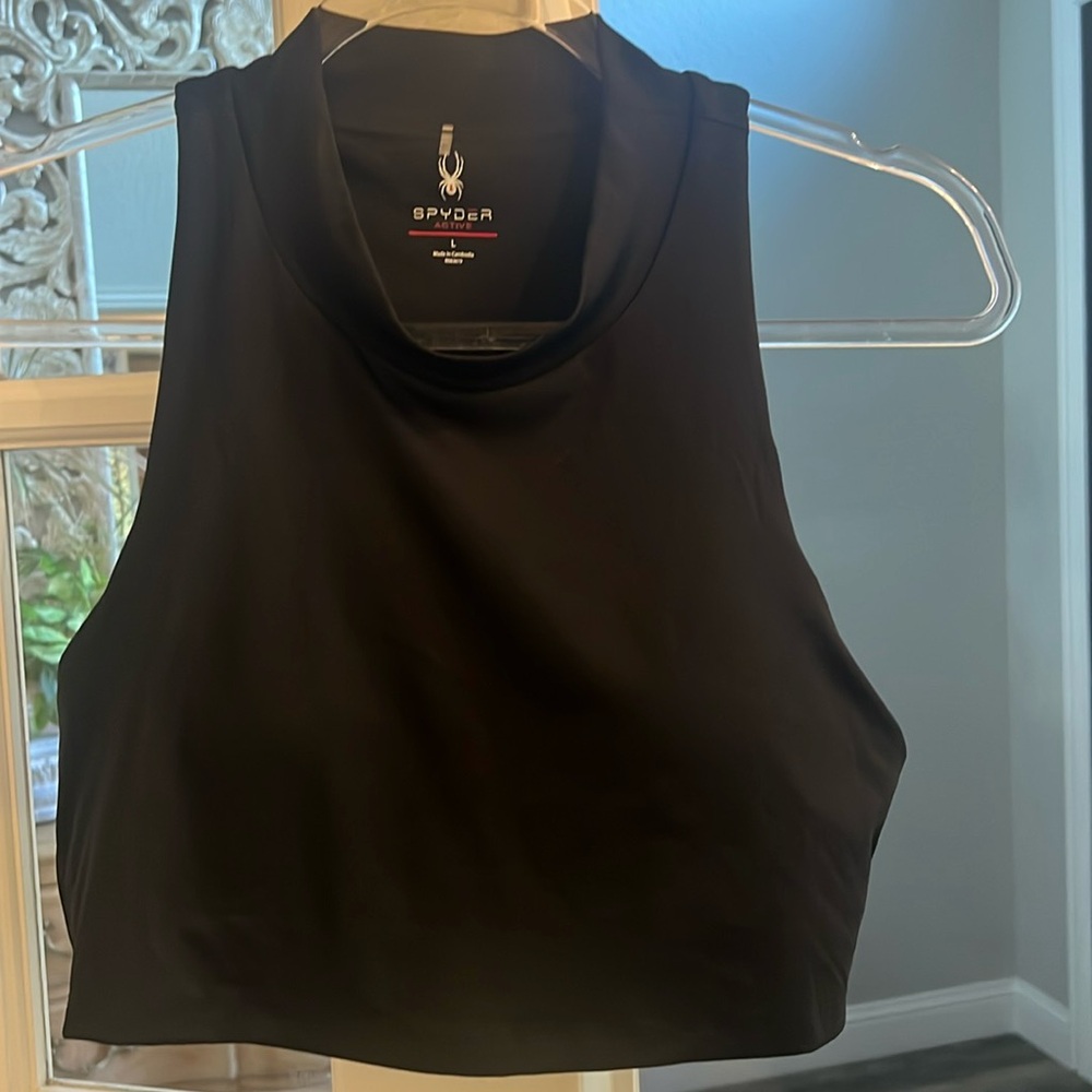 Women’s Cropped With Built In Bra L